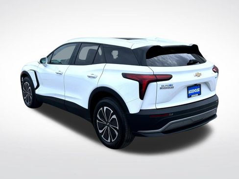 Certified 2024 Chevrolet Blazer EV LT AWD/4WD image 8