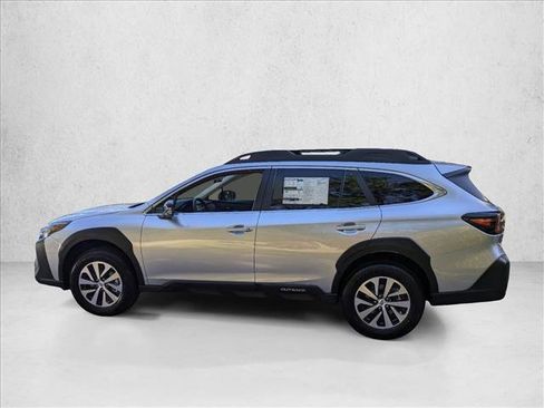 Certified 2025 Subaru Outback Premium image 5