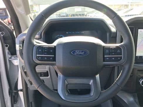 Used 2025 Ford F150 Lightning XLT AWD/4WD image 15