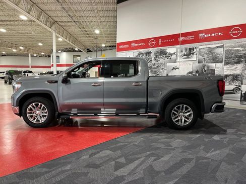 Used 2019 GMC Sierra 1500 SLT w/ SLT Premium Plus Package AWD/4WD image 8