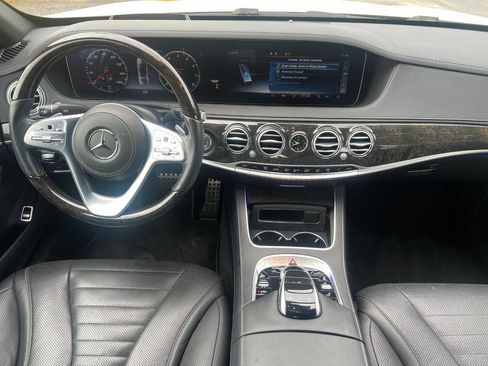 Used 2019 Mercedes-Benz S 560 Sedan image 11