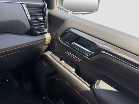 Used 2023 GMC Sierra 1500 AT4 w/ AT4 Premium Package image 26