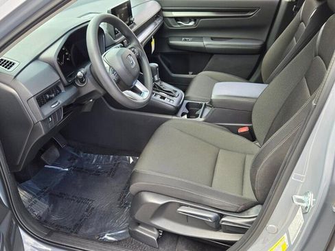 Used 2025 Honda CR-V LX image 10