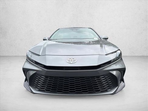 Used 2026 Toyota Camry SE w/ Convenience Package FWD image 8