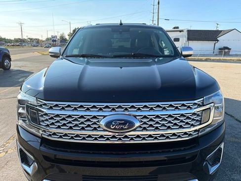 Used 2021 Ford Expedition Max Platinum AWD/4WD image 3