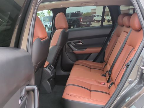 Used 2025 MAZDA CX-50 2.5 Turbo w/ Weather Package image 27