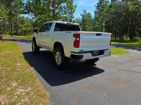 Used 2019 Chevrolet Silverado 1500 LTZ w/ LTZ Texas Edition AWD/4WD image 3