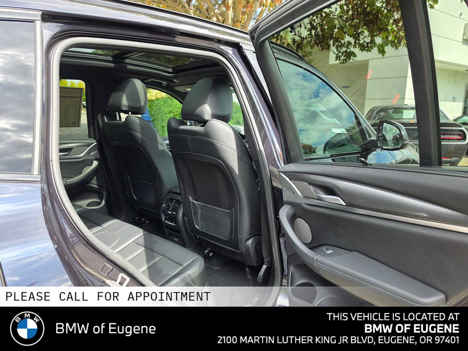 Used 2024 BMW X3 xDrive30i w/ Premium Package AWD/4WD image 14