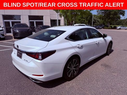 Certified 2025 Lexus ES 350 w/ Premium Package FWD image 7