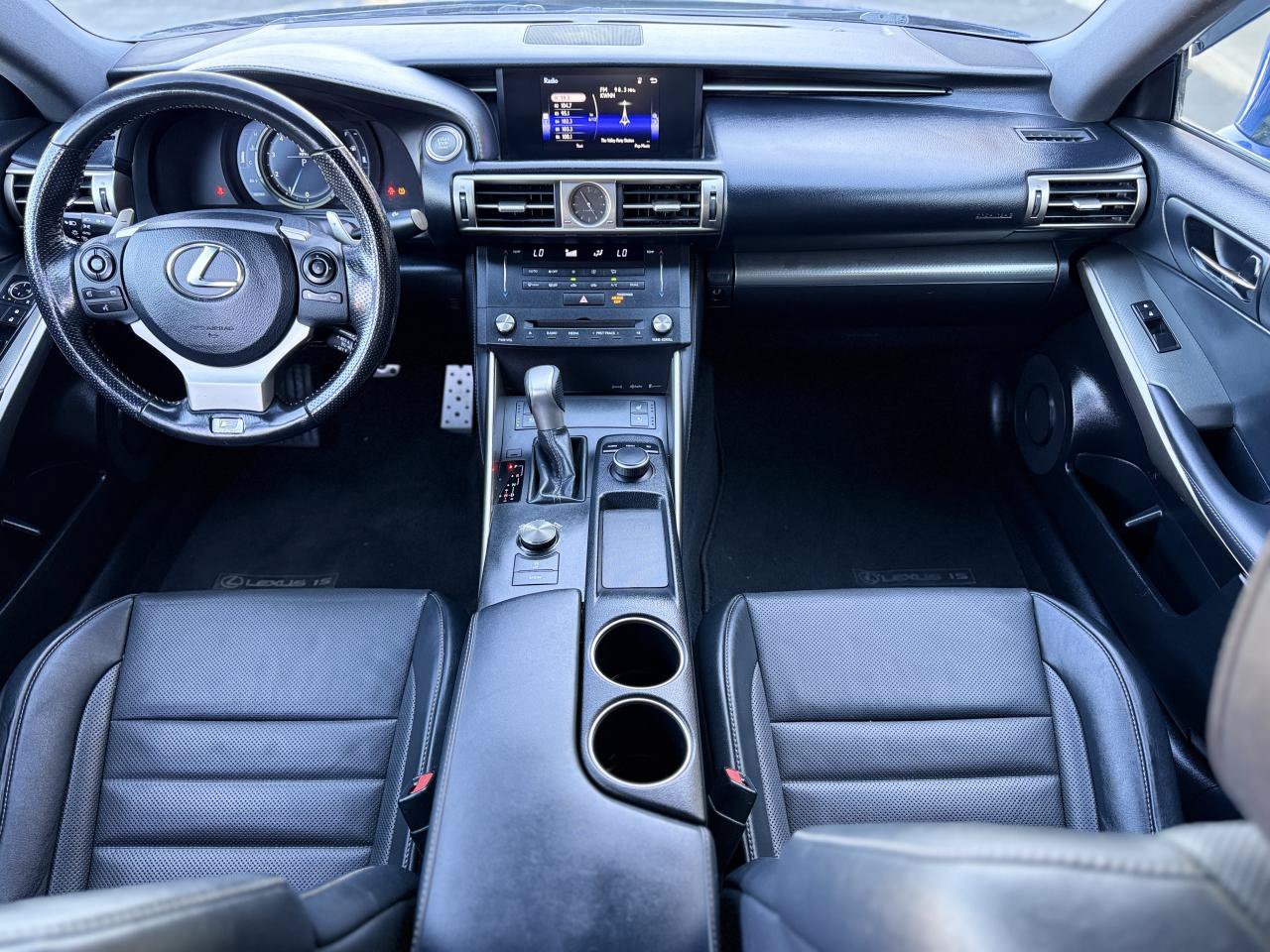Used 2016 Lexus IS 200t w/ F Sport Package RWD image 14