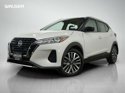 Used 2024 Nissan Kicks SV