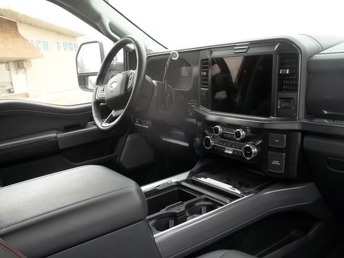 Used 2025 Ford F350 Lariat w/ Chrome Package AWD/4WD image 8