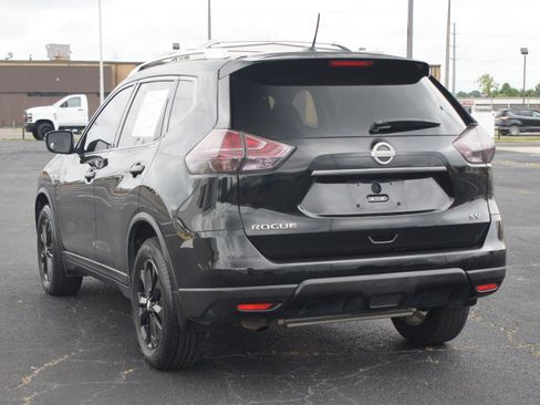 Used 2015 Nissan Rogue SV FWD image 14