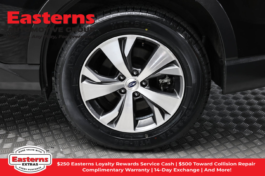 Used 2025 Subaru Ascent Premium AWD/4WD image 9