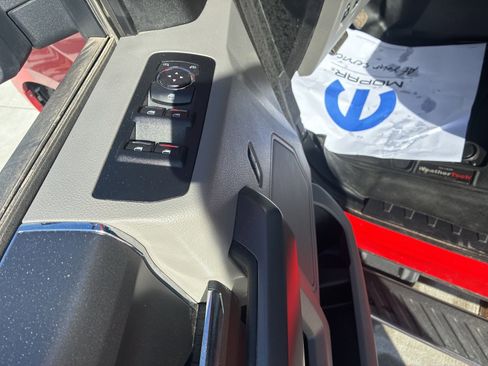 Used 2016 Ford F150 XLT w/ Equipment Group 302A Luxury image 16