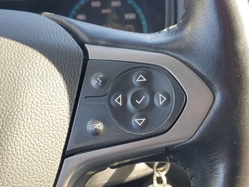 Used 2022 Chevrolet Colorado Z71 w/ Z71 Midnight Edition image 18