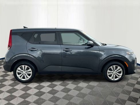 Used 2020 Kia Soul LX FWD image 6
