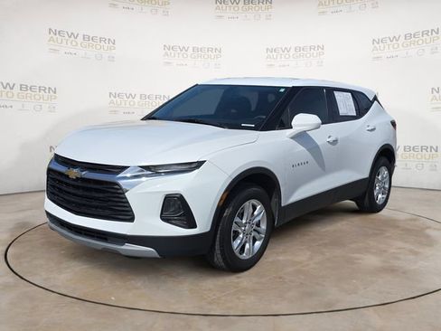 Used 2021 Chevrolet Blazer LT image 1