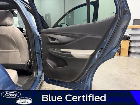 Used 2025 Buick Envista Avenir FWD image 26