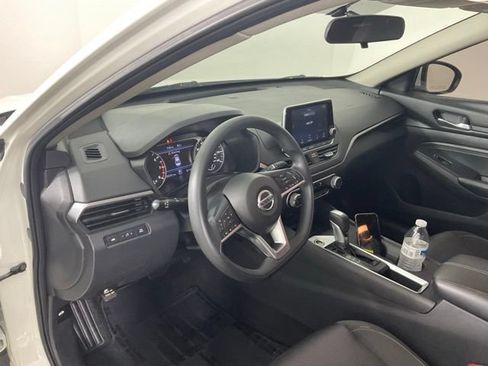 Used 2019 Nissan Altima 2.5 S FWD image 19