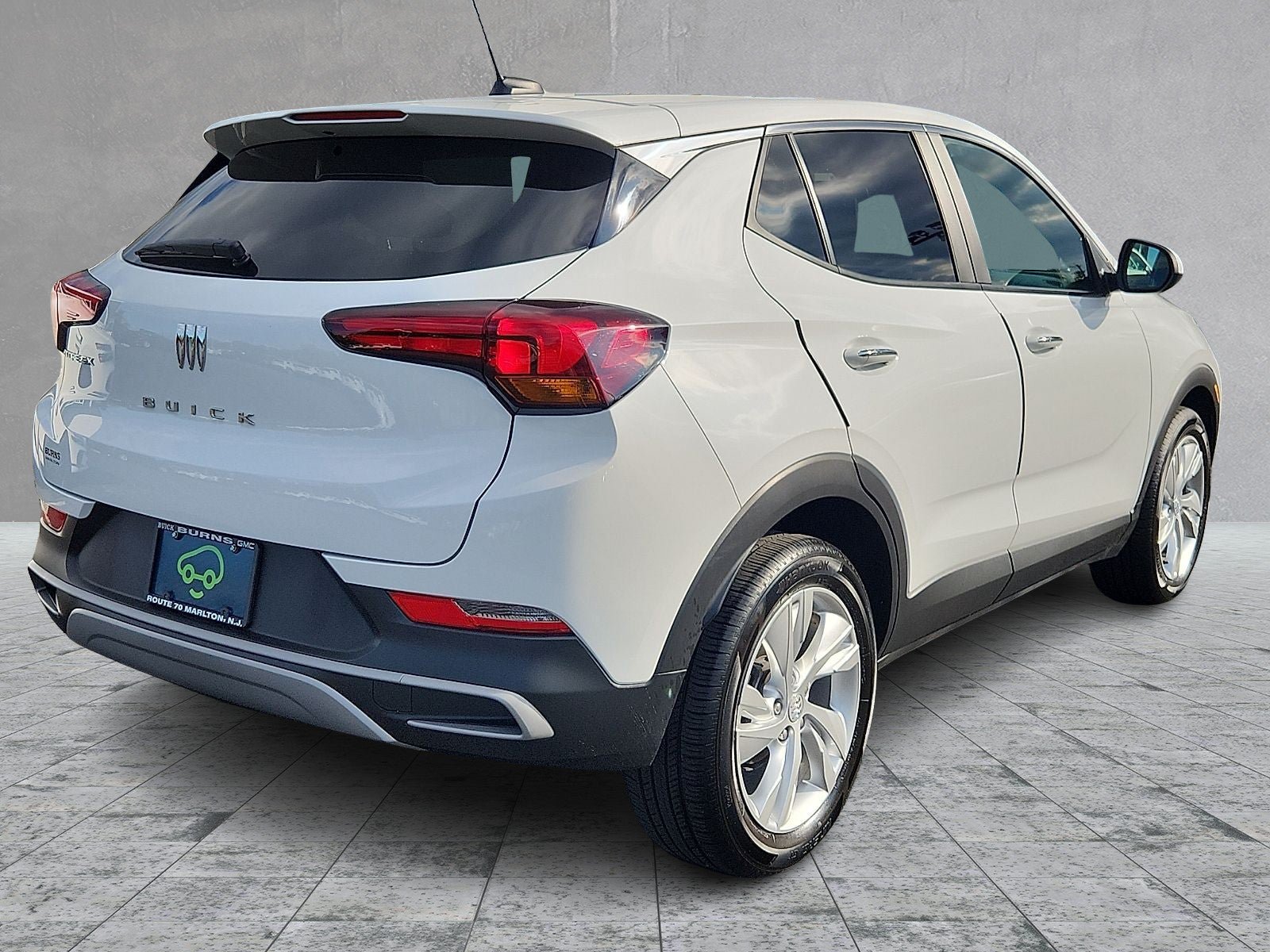 Certified 2024 Buick Encore GX Preferred FWD image 6