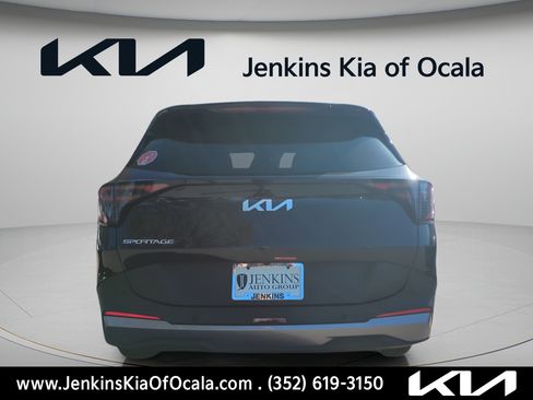 New 2026 Kia Sportage LX w/ LX Convenience Package FWD image 4