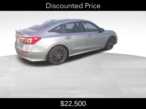 Used 2022 Honda Civic Sport image 3