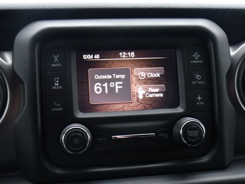 Used 2021 Jeep Wrangler Sport AWD/4WD image 30