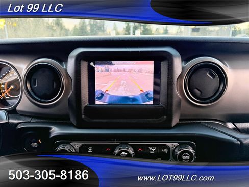 Used 2020 Jeep Gladiator Sport w/ Quick Order Package 24S image 15