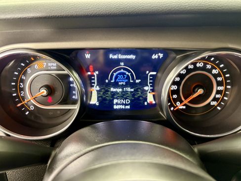 Used 2020 Jeep Wrangler Unlimited Sport image 16