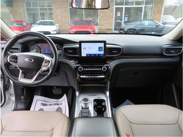 Used 2021 Ford Explorer Limited AWD/4WD image 27