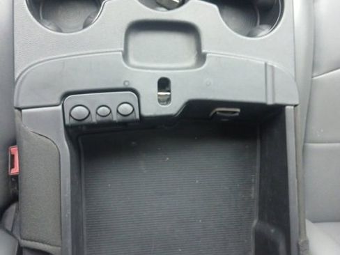 Used 2019 RAM 3500 Tradesman w/ Chrome Appearance Group image 51