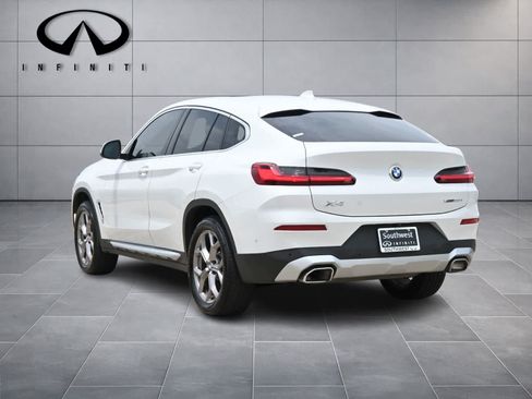 Used 2022 BMW X4 xDrive30i w/ Premium Package AWD/4WD image 5