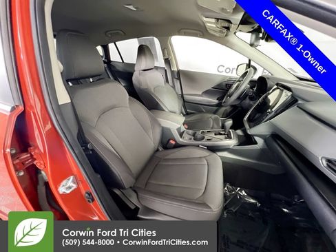 Used 2024 Subaru Crosstrek 2.0i Premium AWD/4WD image 17