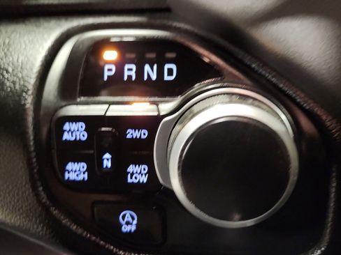 Used 2021 RAM 1500 Big Horn image 36