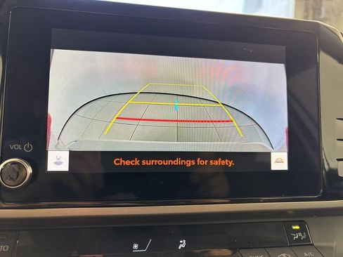 Used 2025 Toyota Camry LE image 26