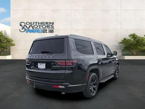Used 2025 Jeep Wagoneer Series II w/ Convenience Group I AWD/4WD image 31