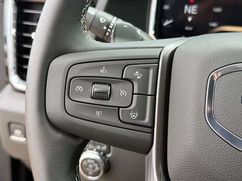 New 2026 GMC Sierra 1500 Denali Ultimate w/ LPO, Black Badging Package AWD/4WD image 12