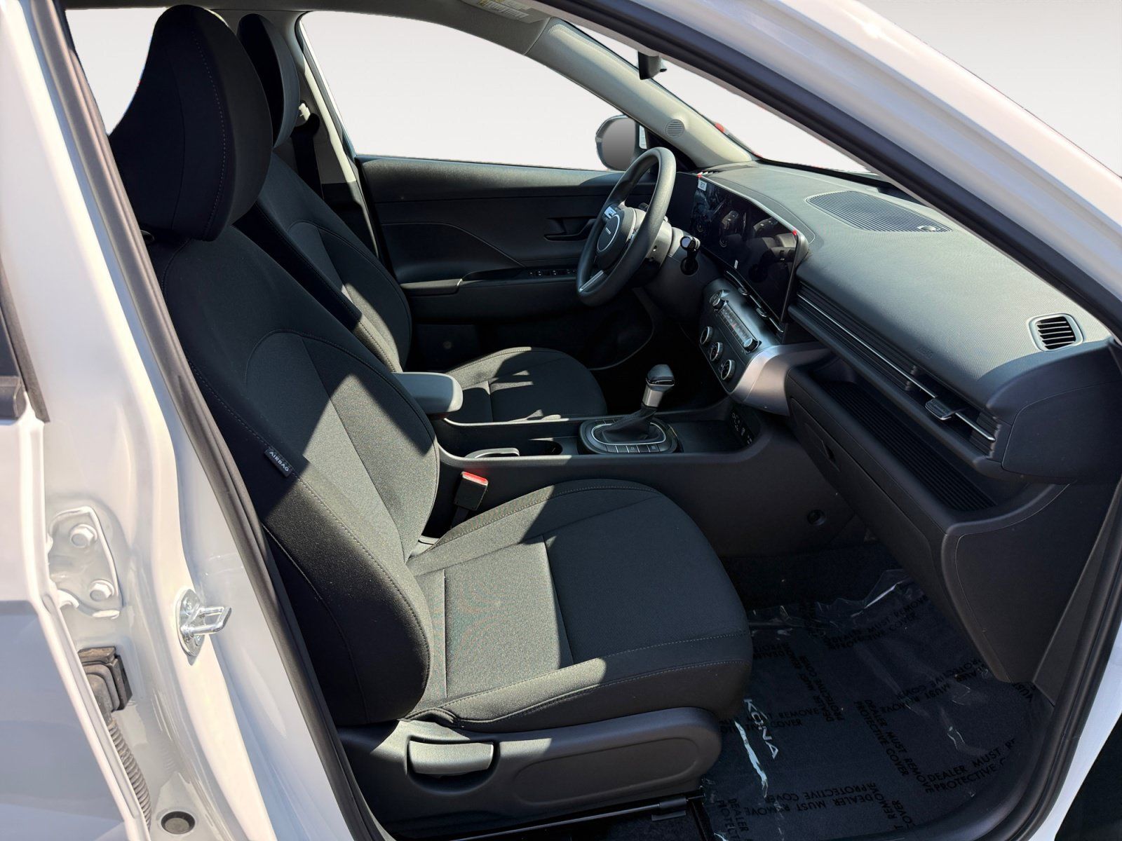 Certified 2026 Hyundai Kona SE FWD image 19