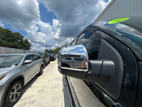 Used 2016 Ford F150 Lariat w/ Equipment Group 502A Luxury AWD/4WD image 13