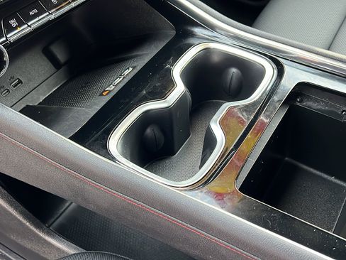 Certified 2025 Chevrolet Traverse Z71 w/ Enhanced Driving Package image 23