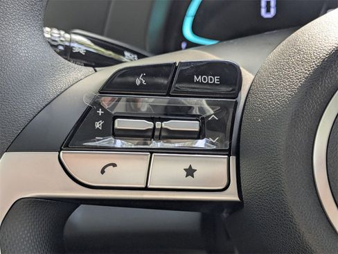 New 2025 Hyundai Elantra Blue image 22