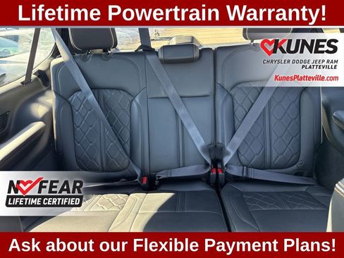 Used 2024 Jeep Grand Wagoneer L Series III AWD/4WD image 31