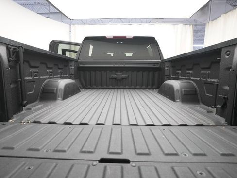 Used 2023 Chevrolet Silverado 1500 LT Trail Boss w/ Protection Package AWD/4WD image 10