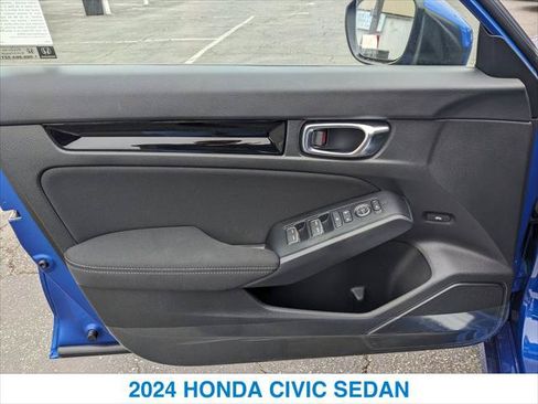 Certified 2024 Honda Civic EX image 12