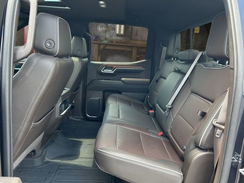 Certified 2023 GMC Sierra 1500 Denali w/ Denali Reserve Package AWD/4WD image 14