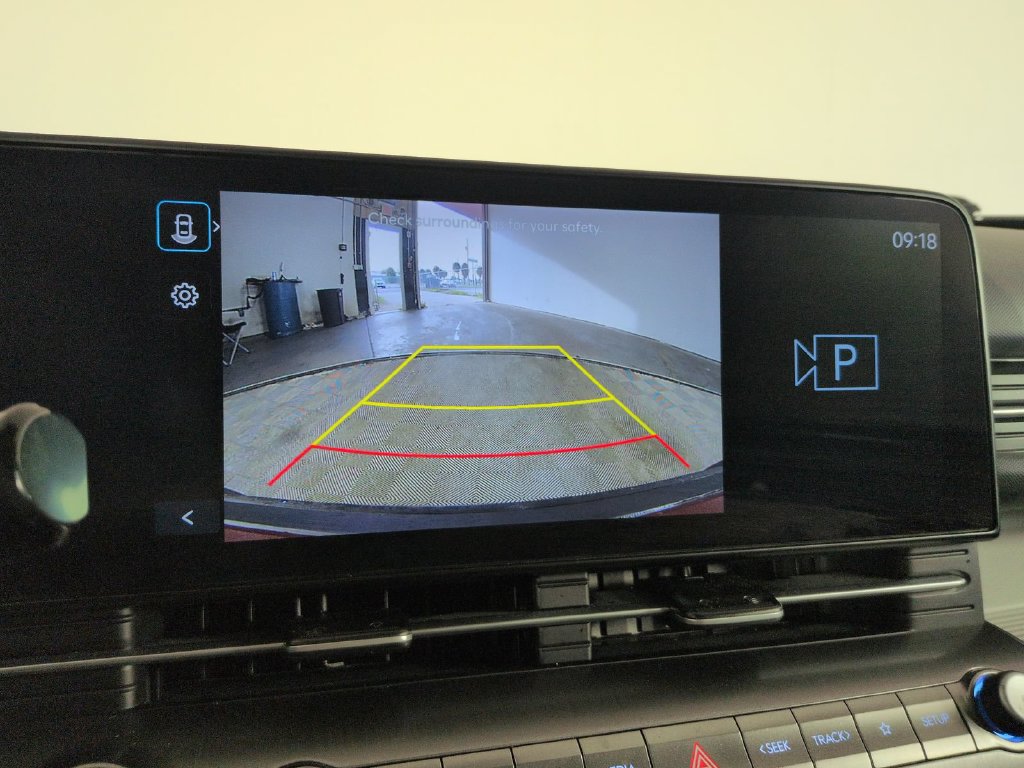 Used 2024 Hyundai Kona SEL FWD image 31