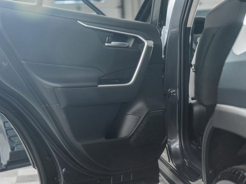Certified 2025 Toyota RAV4 XLE image 34
