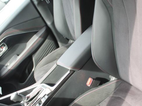 Used 2025 Acura ADX A-Spec FWD image 15