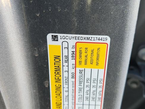 Used 2021 Chevrolet Silverado 1500 RST image 17